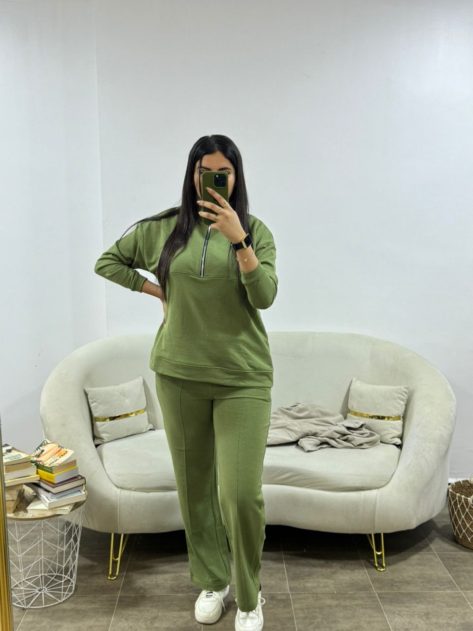ensemble sweat-shirt vert kaki